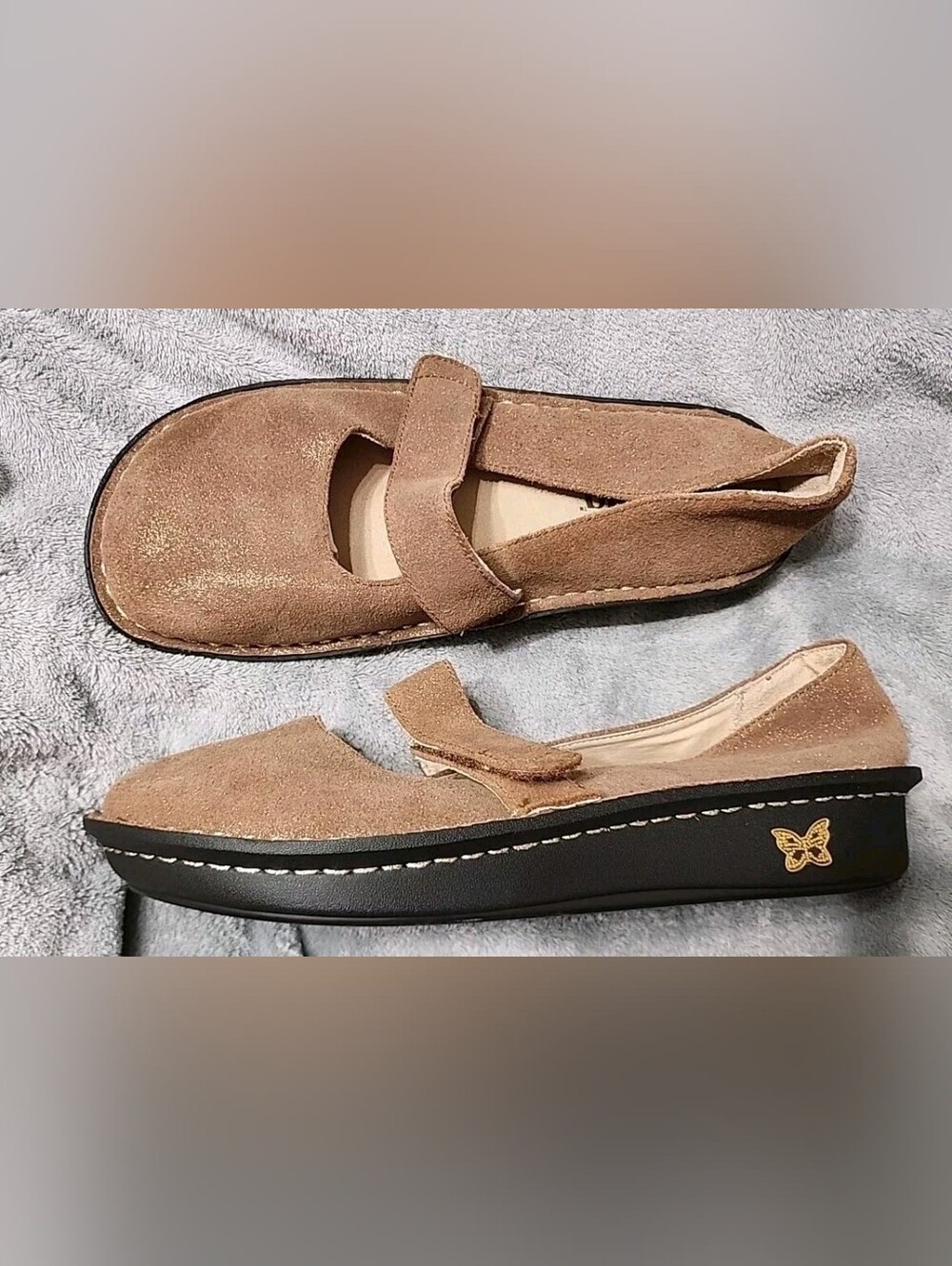 Women's Tan Suede Mary Jane Comfort Flats 9 Women's/ 39